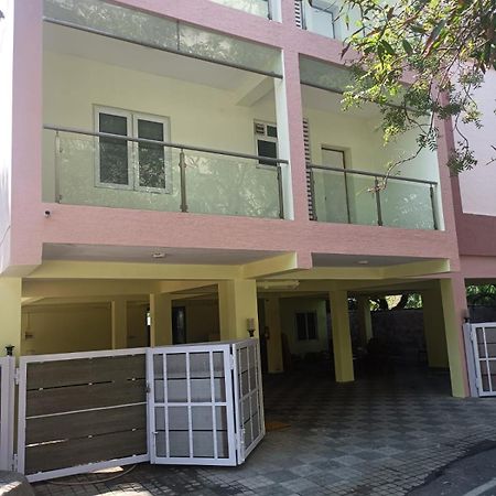 Bed and Breakfast The Posh Residency, Ecr Madrás Exterior foto